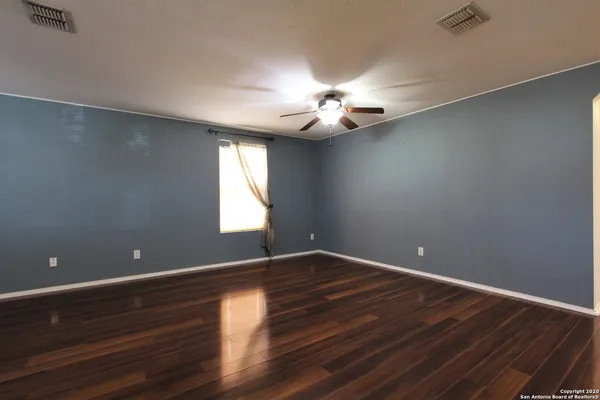 $1,850 | 125 Creek Run, Cibolo, TX 78108