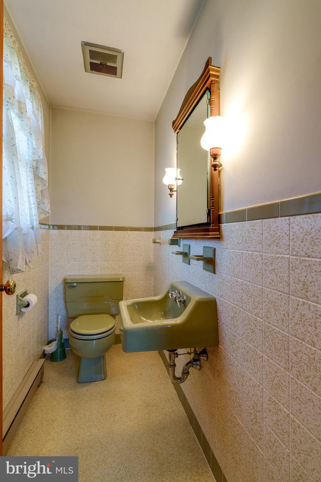 2083 Gamber Road Washington Boro, PA 17582 - Photo 31 of 65 Gallery Image 31