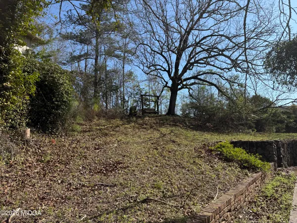 $2,500 | 803 Captain Kell Drive, Macon, GA 31204