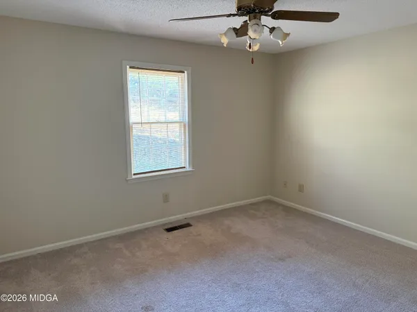 $2,500 | 803 Captain Kell Drive, Macon, GA 31204