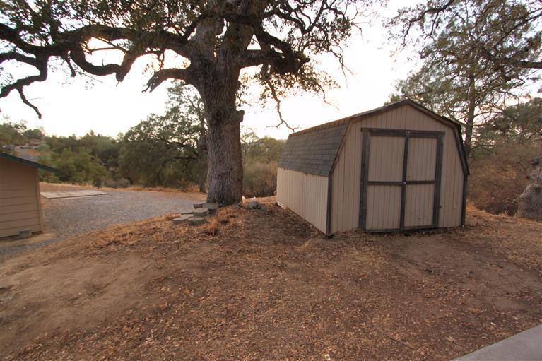 29998 Revis Road Coarsegold, CA 93614 - Photo 22 of 24 Gallery Image 22