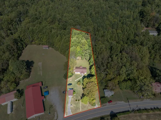 $245,000 | 634 Bennett Hill Road, Red Boiling Springs, TN 37150