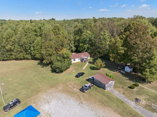 $245,000 | 634 Bennett Hill Road, Red Boiling Springs, TN 37150