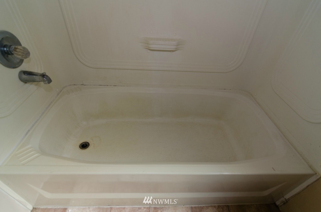 33209 Locke Road Roy, WA 98580 - Photo 17 of 25 Gallery Image 17
