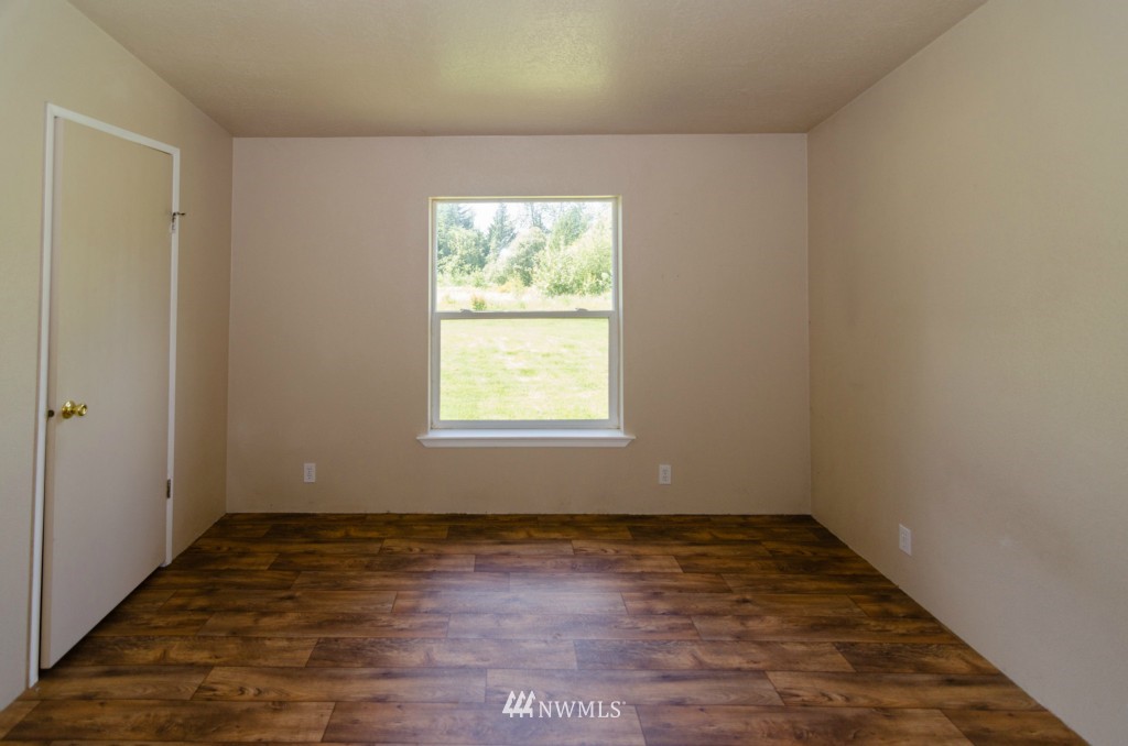 33209 Locke Road Roy, WA 98580 - Photo 22 of 25 Gallery Image 22
