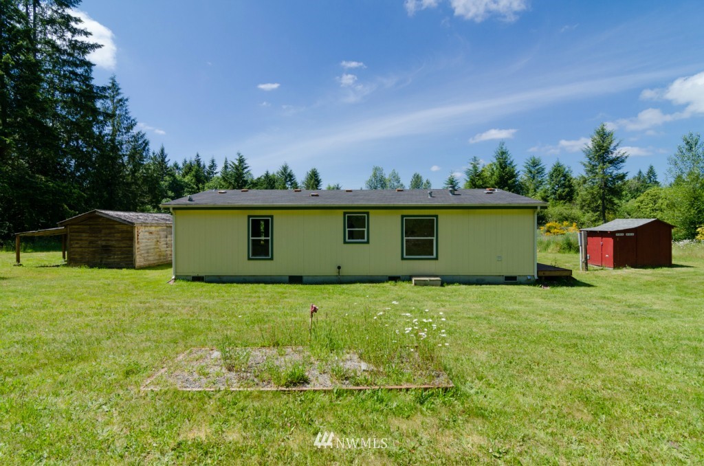 33209 Locke Road Roy, WA 98580 - Photo 8 of 25 Gallery Image 8