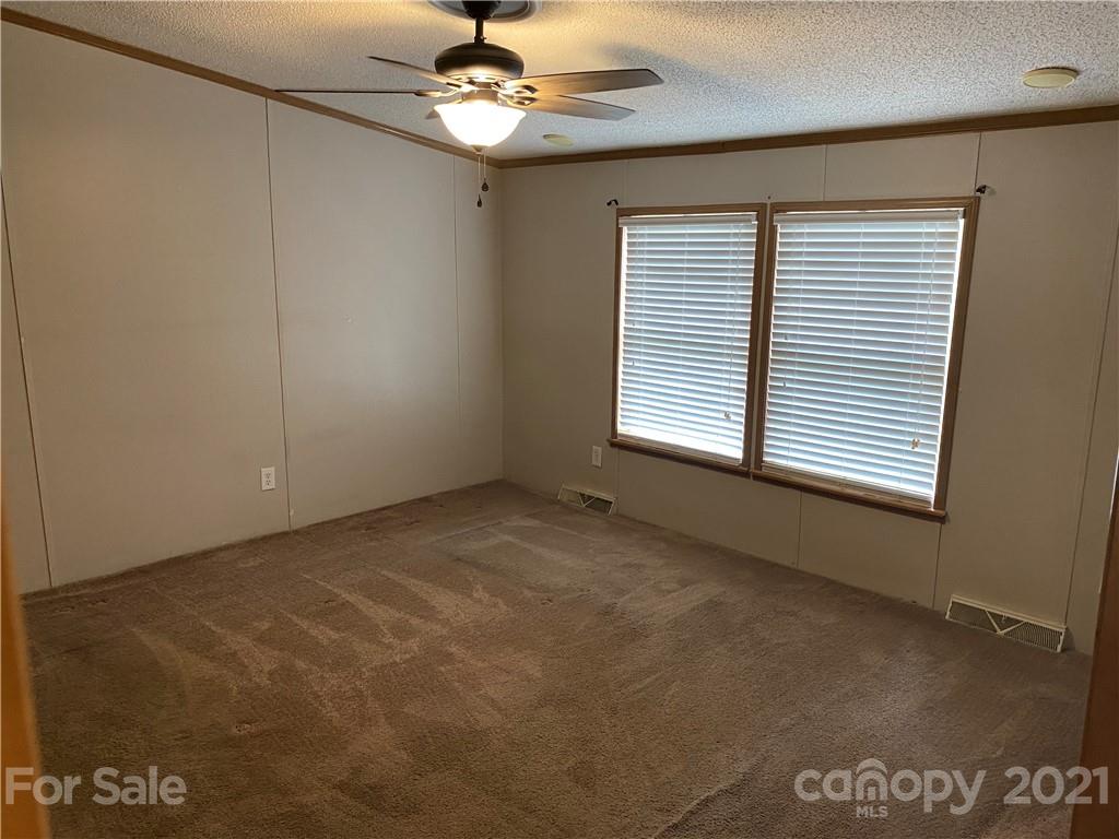 2475 Messer Road Valdese, NC 28690 - Photo 5 of 9 Gallery Image 5