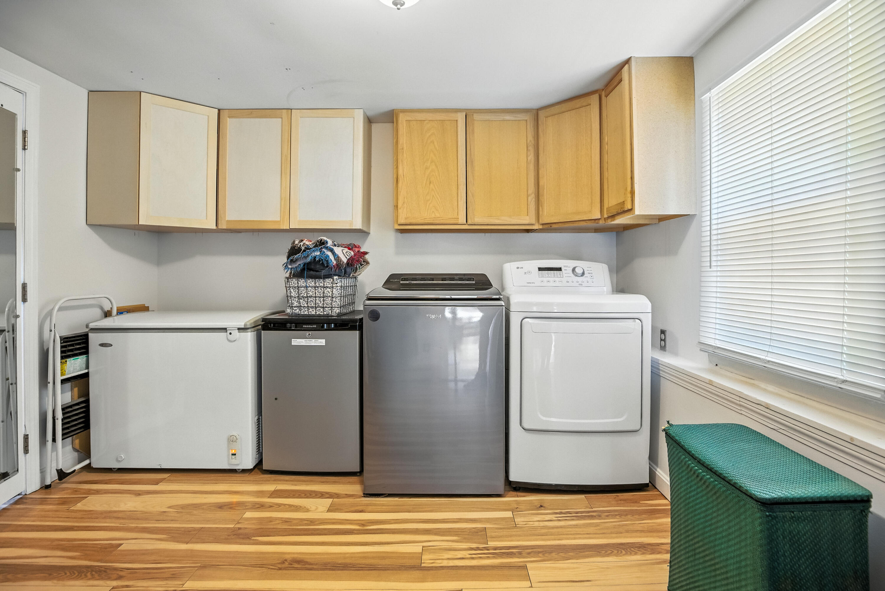 38 Smith Street Auburn, ME 04210 - Photo 10 of 52 22-38 Smith St_Auburn_ME-21