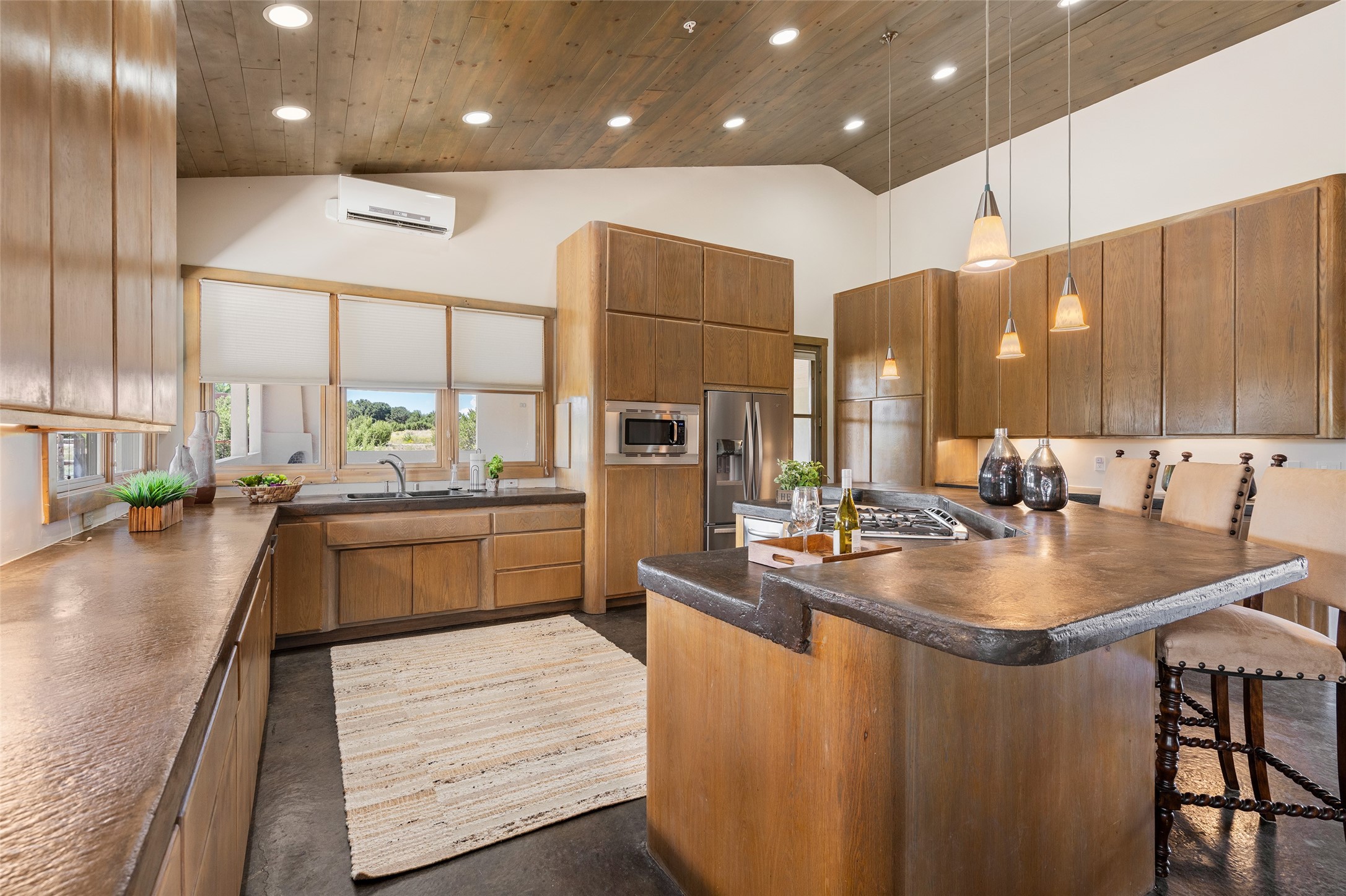 15 Rancho Mañana Santa Fe, NM 87506 - Photo 7 of 27 Kitchen