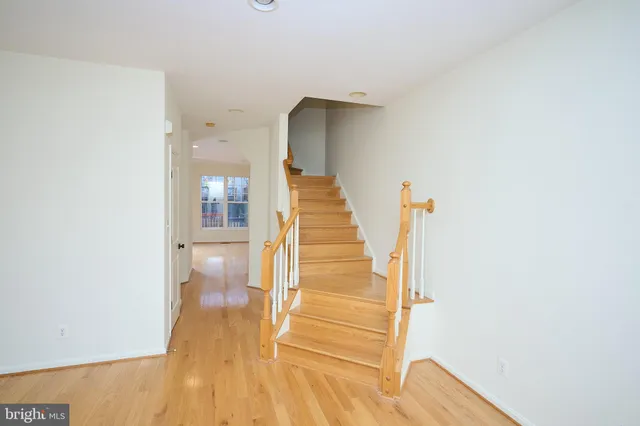 $655,000 | 43259 Sunderleigh Square, Broadlands, VA 20148