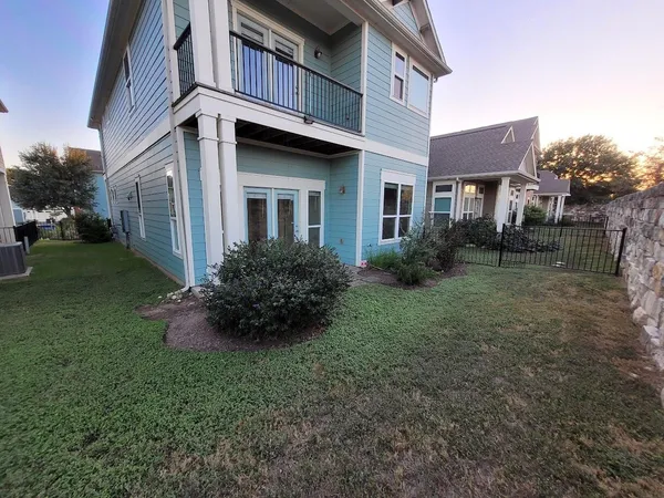 $397,000 | 2404 Vintage Stave Road, Unit 102, Austin, TX 78748