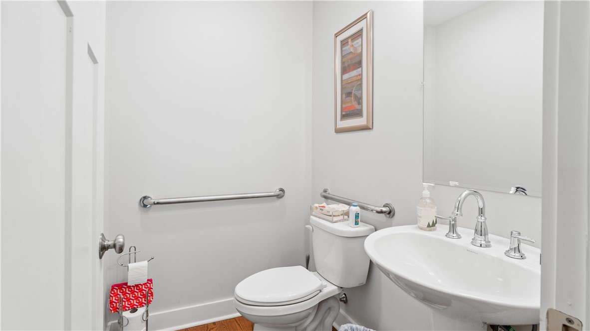 724 Centerville Road, Unit 8 Warwick, RI 02886 - Photo 13 of 37 Gallery Image 13