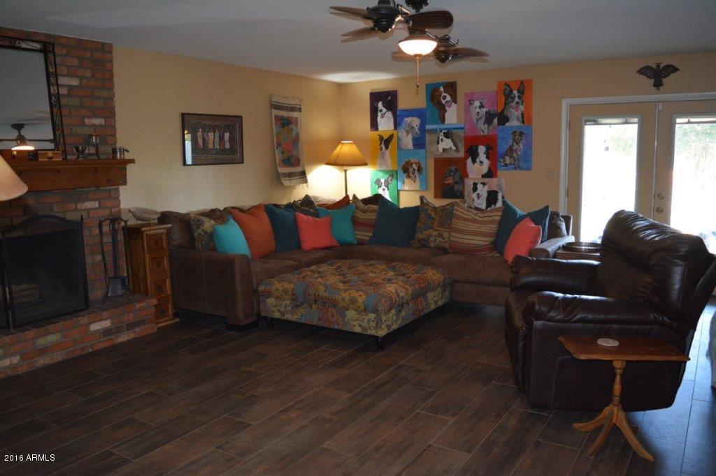 4309 East Redfield Road Phoenix, AZ 85032 - Photo 13 of 26 DSC_7799