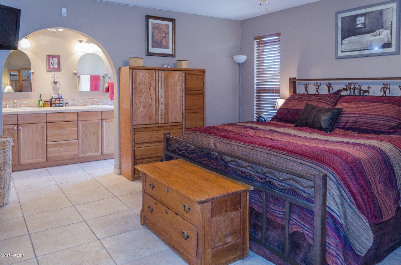 4309 East Redfield Road Phoenix, AZ 85032 - Photo 15 of 26 23 RedfieldRd Master Bedroom