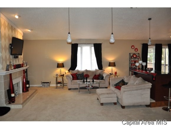 4144 Pickfair Road Springfield, IL 62703 - Photo 7 of 17