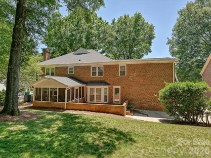 $925,000 | 7933 Sunnyvale Lane, Charlotte, NC 28210