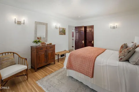 $1,365,000 | 1334 Carmen Drive, Glendale, CA 91207