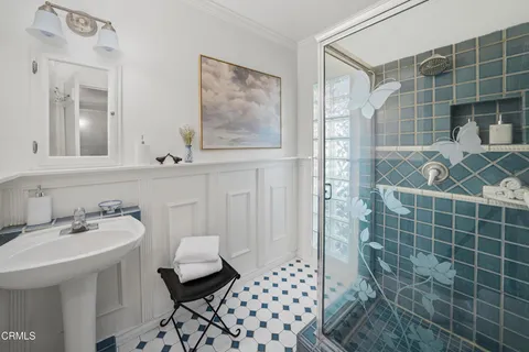 $1,365,000 | 1334 Carmen Drive, Glendale, CA 91207