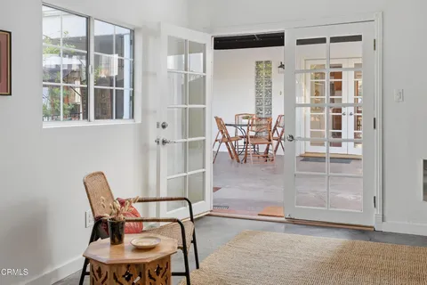 $1,365,000 | 1334 Carmen Drive, Glendale, CA 91207