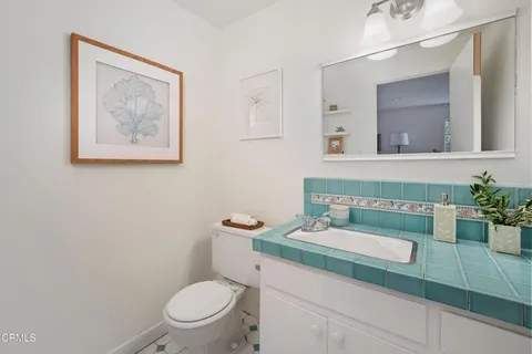 $1,365,000 | 1334 Carmen Drive, Glendale, CA 91207