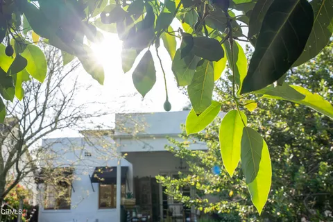 $1,365,000 | 1334 Carmen Drive, Glendale, CA 91207