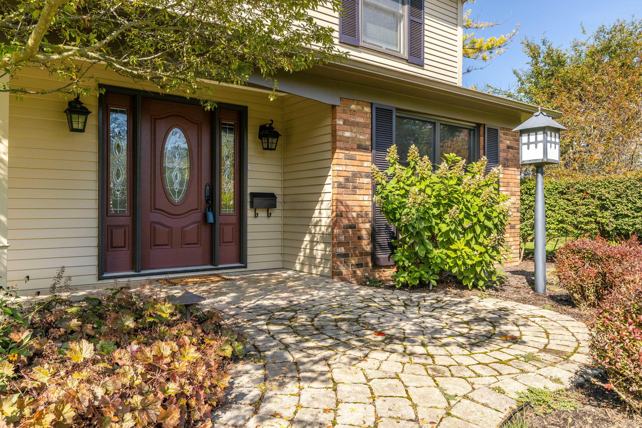 3907 Reed Road Columbus, OH 43220 - Photo 3 of 49