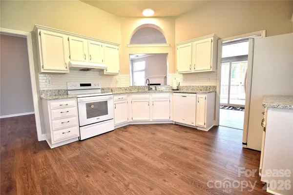 $2,380 | 9530 Errington Lane, Mint Hill, NC 28227