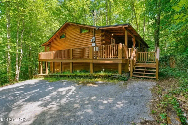 $444,900 | 3961 Ole Smoky Way, Sevierville, TN 37862