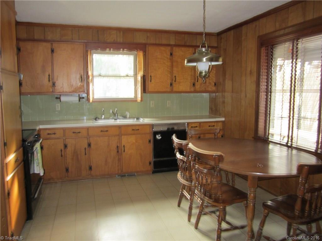 1752 Burkhart Road Lexington, NC 27292 - Photo 11 of 20 Gallery Image 11