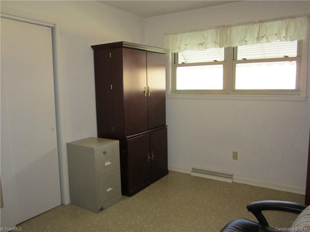 1752 Burkhart Road Lexington, NC 27292 - Photo 17 of 20 Gallery Image 17