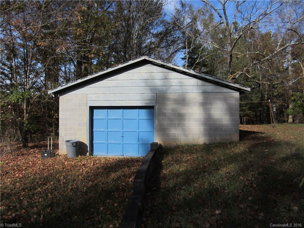 1752 Burkhart Road Lexington, NC 27292 - Photo 3 of 20 Gallery Image 3