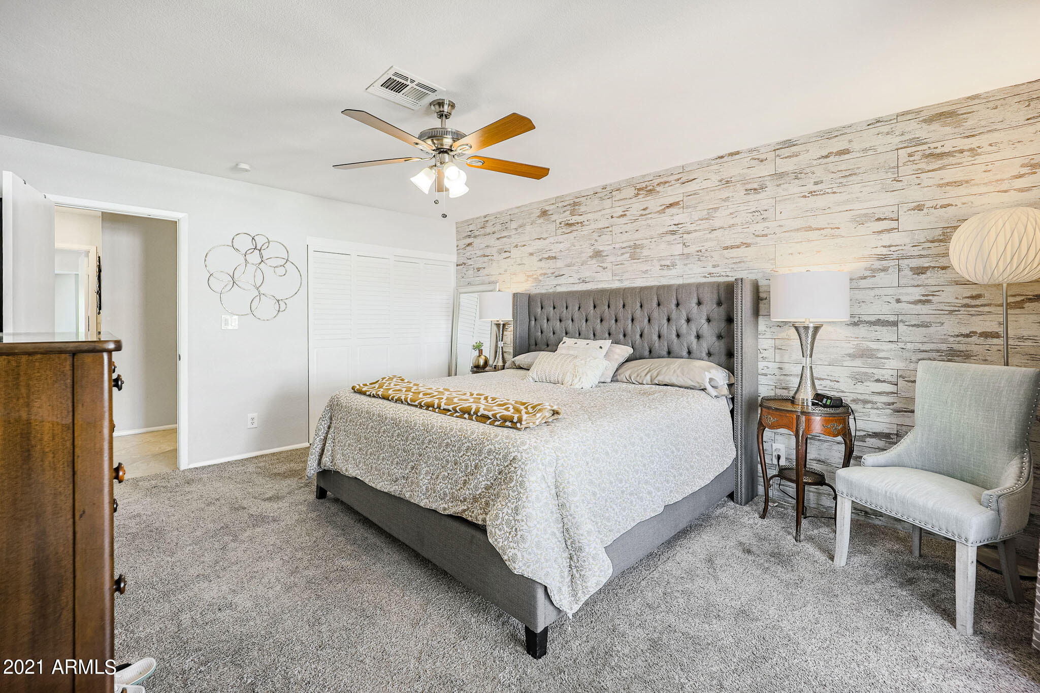 1006 East Grandview Road Phoenix, AZ 85022 - Photo 7 of 14 B (12) (1)