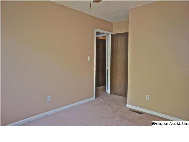 5421 Faucett Road Pinson, AL 35126 - Photo 18 of 32