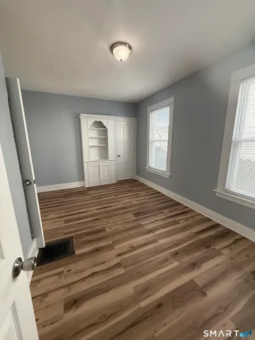 $1,850 | 553 1st Avenue, Unit 1, West Haven, CT 06516