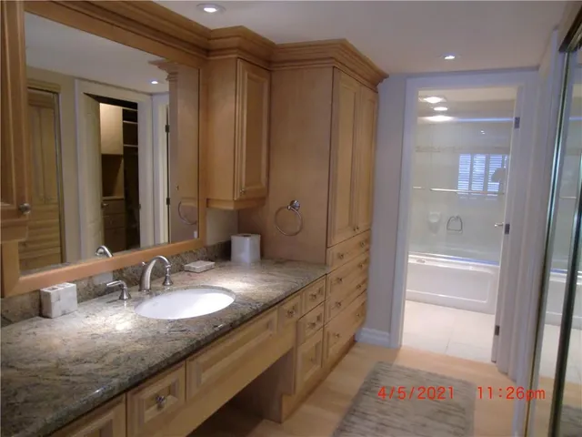 $3,950 | 3500 Galt Ocean Drive, Unit 1902, Fort Lauderdale, FL 33308