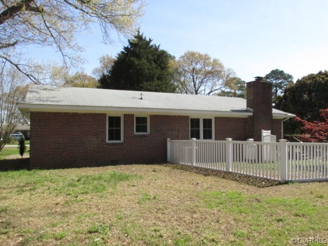 140 Maryfox Road Tappahannock, VA 22560 - Photo 2 of 15 Gallery Image 2