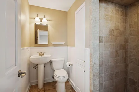 $800,000 | 5604 Highwood Drive, Edina, MN 55436