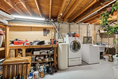 $800,000 | 5604 Highwood Drive, Edina, MN 55436