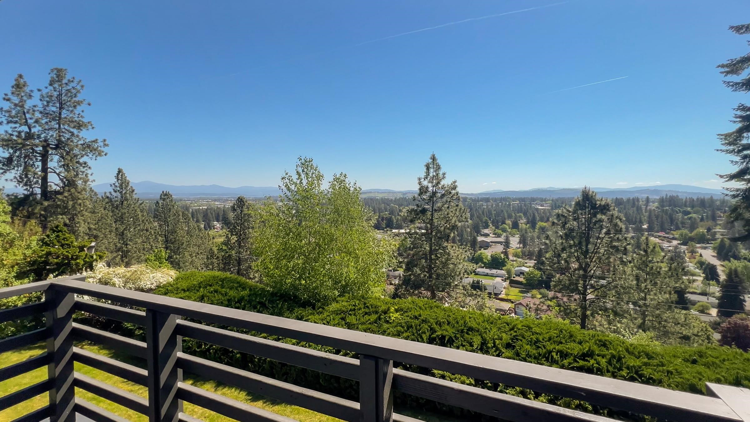 8422 North Northview Road Spokane, WA 99208 - Photo 6 of 50