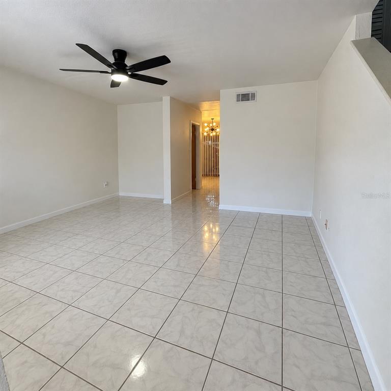 4022 Henley Road, Unit 1603 Orlando, FL 32839 - Photo 5 of 20 Gallery Image 5