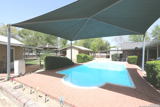 $538,900 | 311 Wagon Wheel, Adkins, TX 78101