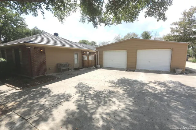 $538,900 | 311 Wagon Wheel, Adkins, TX 78101