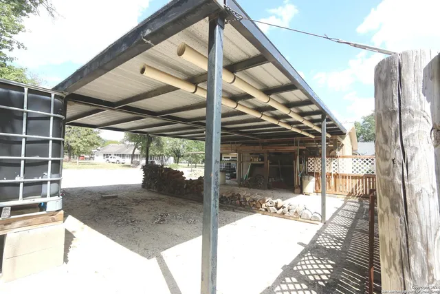 $538,900 | 311 Wagon Wheel, Adkins, TX 78101