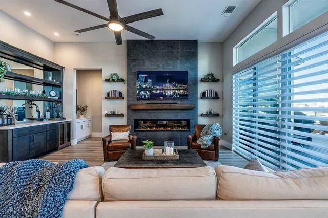 $1,349,999 | 524-524 Channel, Bethel Island, CA 94511