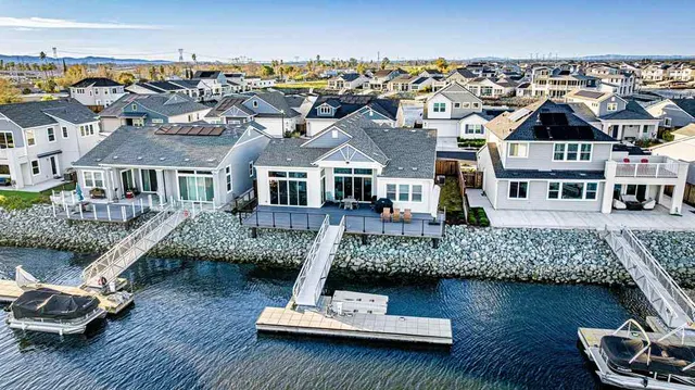 $1,349,999 | 524-524 Channel, Bethel Island, CA 94511