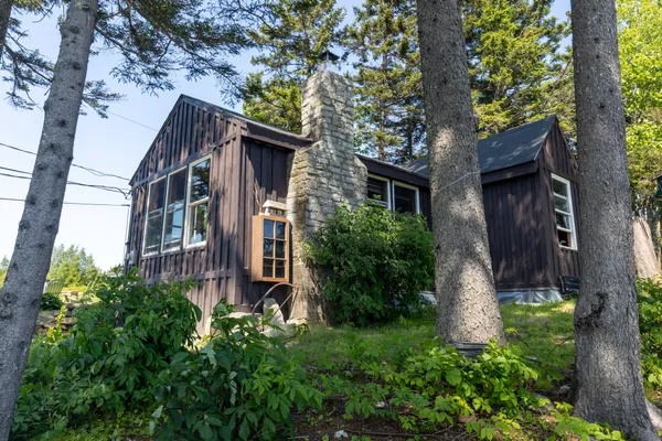 $900,000 | 533 Mt Ephraim Road, Searsport, ME 04974