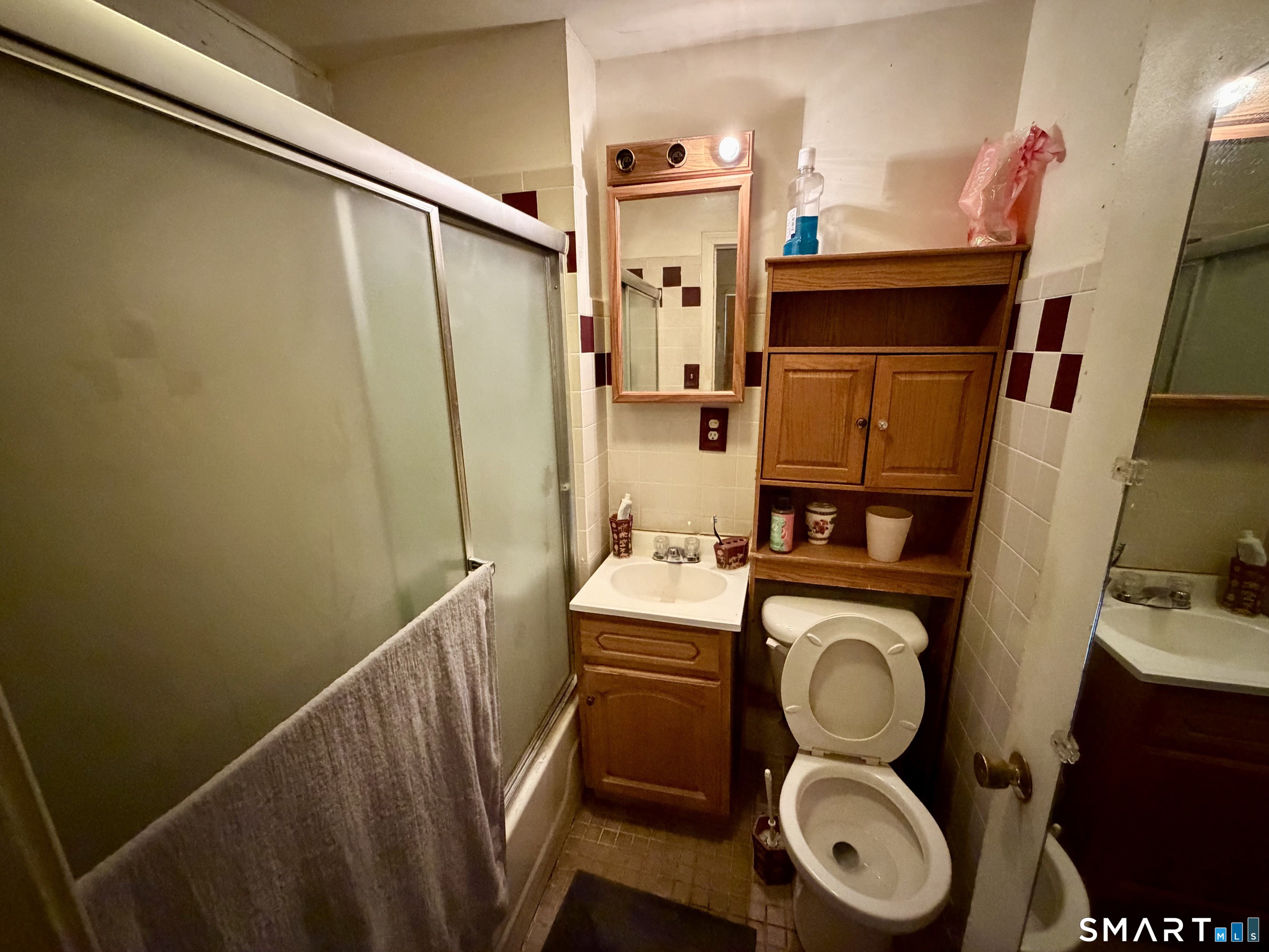 111 Waterman Street Bridgeport, CT 06607 - Photo 11 of 14 a utility room with dryer and washer