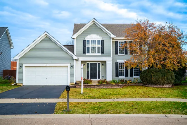 $389,000 | 1629 Silver Springs Court, Aurora, IL 60504
