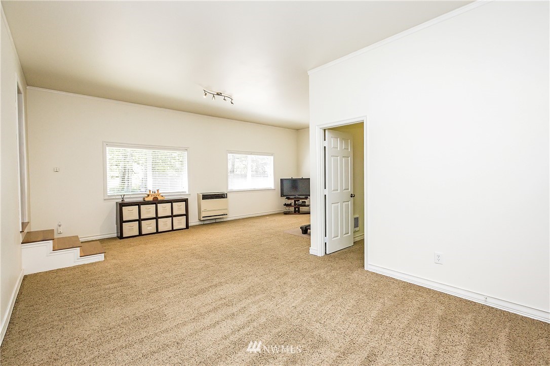 4201 Beauty Lake Road Southwest Port Orchard, WA 98367 - Photo 11 of 25 Gallery Image 11