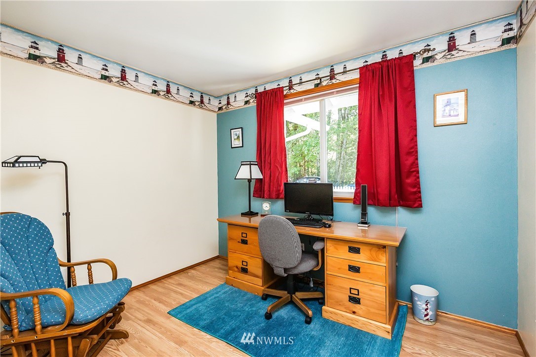 4201 Beauty Lake Road Southwest Port Orchard, WA 98367 - Photo 14 of 25 Gallery Image 14